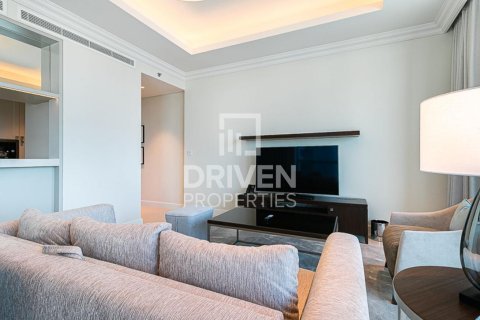 Appartement à The Address Residence Fountain Views, Downtown Dubai (Downtown Burj Dubai), Dubai, 2 chambres, 135 m², № 20714 - photo 4