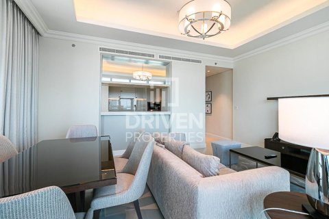Appartement à The Address Residence Fountain Views, Downtown Dubai (Downtown Burj Dubai), Dubai, 2 chambres, 135 m², № 20714 - photo 3