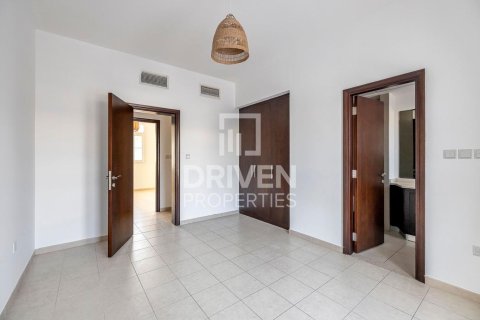 Maison de ville à Arabian Ranches, Dubai, 2 chambres, 207 m², № 20704 - photo 12