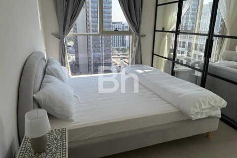Снять в аренду квартиру в Дубай Хилс Эстейт, Дубай: 2 спальни, 68м², № 22282 - фото 3