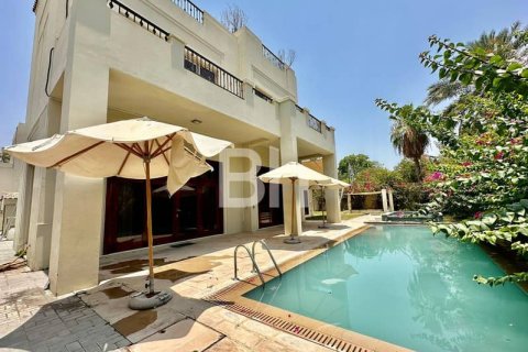 Villa en Al Barari, Dubai, 7 dormitorios, 1903 m², № 22297 - foto 5