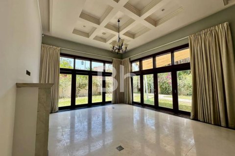 Villa en Al Barari, Dubai, 7 dormitorios, 1903 m², № 22297 - foto 6