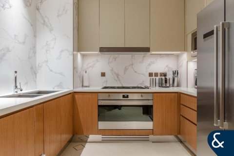 Apartment in Downtown Dubai (Downtown Burj Dubai), Dubai 3 bedrooms, 156 sq.m. № 76394 - photo 8