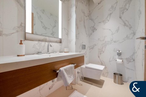 Apartment in Downtown Dubai (Downtown Burj Dubai), Dubai 3 bedrooms, 156 sq.m. № 76394 - photo 14