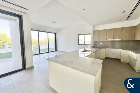 Villa in Sidra Villas, Dubai Hills Estate, Dubai 5 bedrooms, 398 sq.m. № 76408 - photo 2