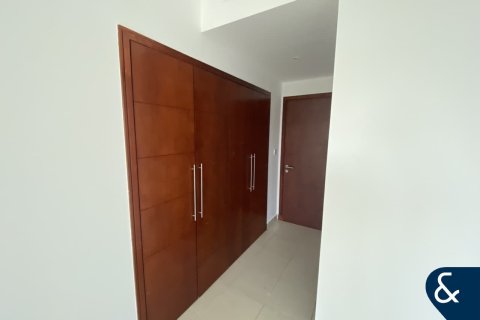 Apartment in Downtown Dubai (Downtown Burj Dubai), Dubai 2 bedrooms, 152 sq.m. № 76393 - photo 12