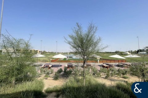 Villa in DAMAC Hills (Akoya by DAMAC), Dubai 4 bedrooms, 316 sq.m. № 76395 - photo 9