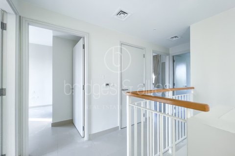 Снять в аренду виллу в Дубай Хилс Эстейт, Дубай: 5 спален, 254.1м², № 42825 - фото 11
