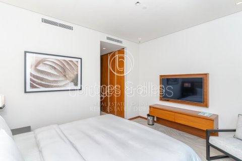 Apartment in The Hills, Dubai 2 bedrooms, 155.8 sq.m. № 42824 - photo 21
