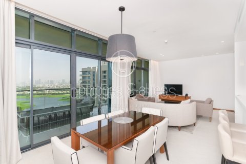 Apartment in The Hills, Dubai 2 bedrooms, 155.8 sq.m. № 42824 - photo 4