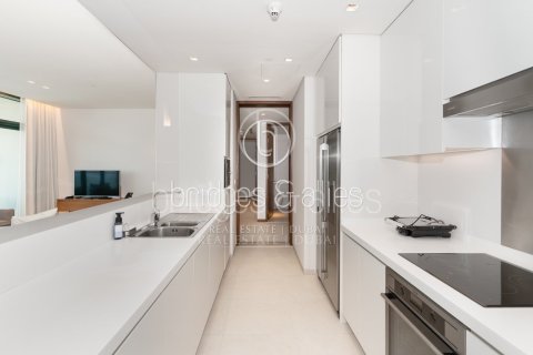 Apartment in The Hills, Dubai 2 bedrooms, 155.8 sq.m. № 42824 - photo 6