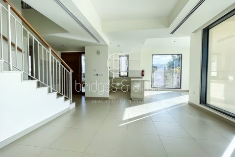 Villa in Dubai Hills Estate, Dubai 5 bedrooms, 254.1 sq.m. № 42826 - photo 4