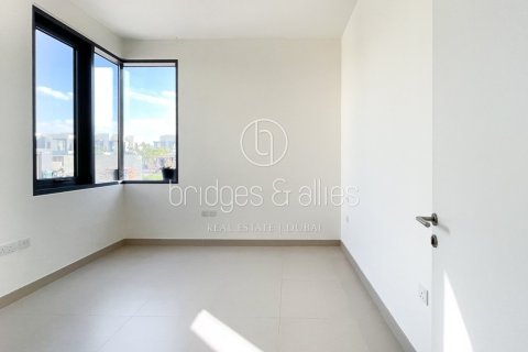 Villa in Dubai Hills Estate, Dubai 5 bedrooms, 254.1 sq.m. № 42826 - photo 19