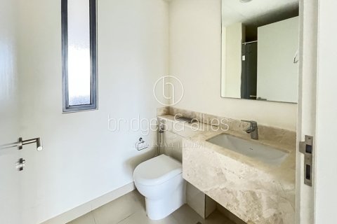 Villa in Dubai Hills Estate, Dubai 5 bedrooms, 254.1 sq.m. № 42826 - photo 27