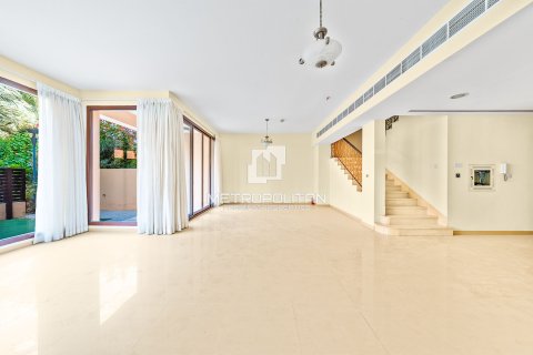 Maison de ville à Jumeirah Islands, Dubai, 4 chambres, 217 m², № 73243 - photo 2