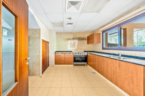 Adosado en Jumeirah Islands, Dubai, 4 dormitorios, 337 m², № 73251 - foto 6