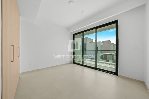 Снять в аренду виллу в Arabian Ranches 3, Дубай: 3 спальни, 418м², № 73242 - фото 14