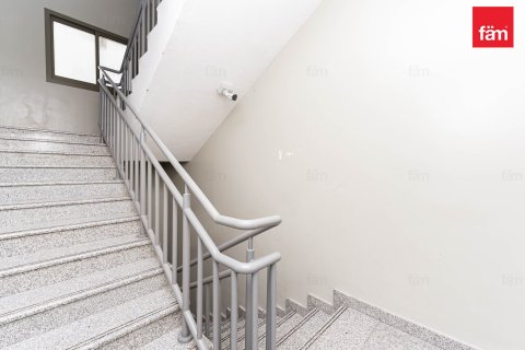 Купить здание в Дубае: 6858м², № 12323 - фото 29