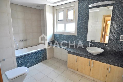 Appartement à Al Dabas, Palm Jumeirah, Dubai, 3 chambres, 202.6 m², № 6606 - photo 10