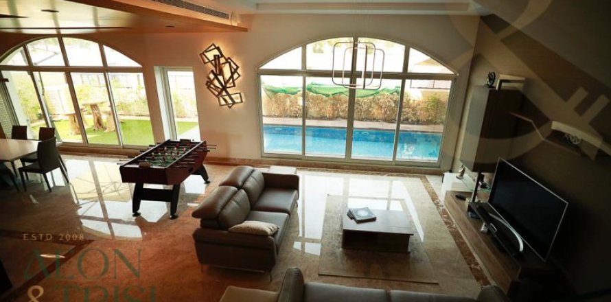 Villa in The Villa, Dubai 4 bedrooms, 531 sq.m. № 60958