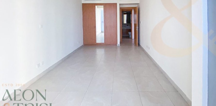 Apartment in Jumeirah Lake Towers, Dubai 2 bedrooms, 94 sq.m. № 60957