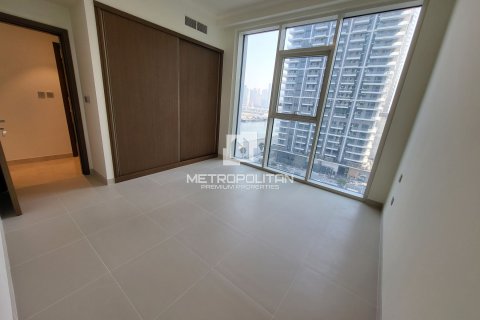 Apartamento en EMAAR Beachfront, Dubai Harbour, Dubai, 1 dormitorio, 68 m², № 16124 - foto 2