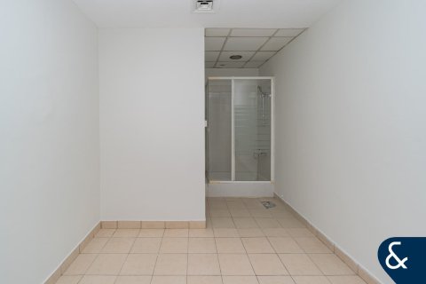 Снять в аренду квартиру в KG Tower, Дубай Марина, Дубай: 3 спальни, 258м², № 76564 - фото 18