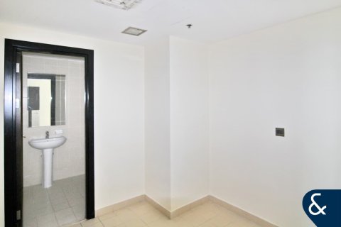 Снять в аренду квартиру в The Torch, Дубай Марина, Дубай: 3 спальни, 357м², № 76566 - фото 6