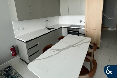 Apartment in SLS Dubai Hotel & Residences, Business Bay, Dubai 1 bedroom, 108 sq.m. № 76565 - photo 4