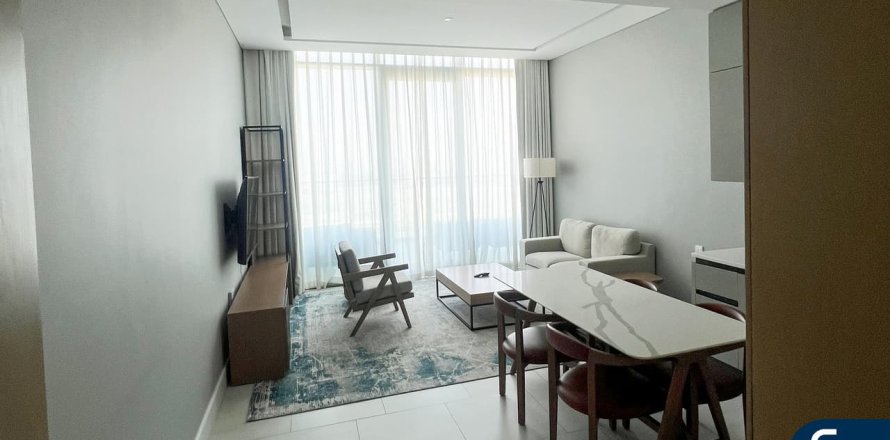 Apartment in SLS Dubai Hotel & Residences, Business Bay, Dubai 1 bedroom, 108 sq.m. № 76565