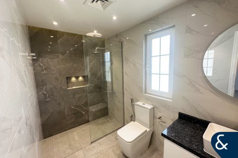 Villa in Arabian Ranches, Dubai 5 bedrooms, 640 sq.m. № 76567 - photo 6