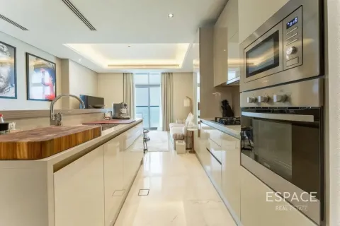 Apartment in Palm Jumeirah, Dubai 2 bedrooms, 124 sq.m. № 71486 - photo 8