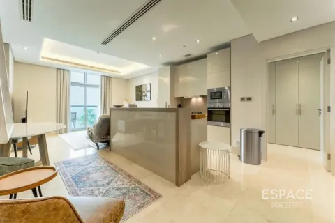 Apartment in Palm Jumeirah, Dubai 2 bedrooms, 124 sq.m. № 71486 - photo 4