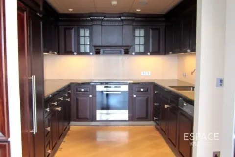 Appartement à Downtown Dubai (Downtown Burj Dubai), Dubai, 2 chambres, 174 m², № 71488 - photo 4