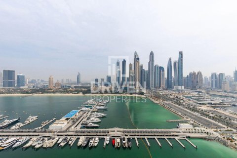 Apartment in EMAAR Beachfront, Dubai Harbour, Dubai 2 bedrooms, 106.75 sq.m. № 129968
