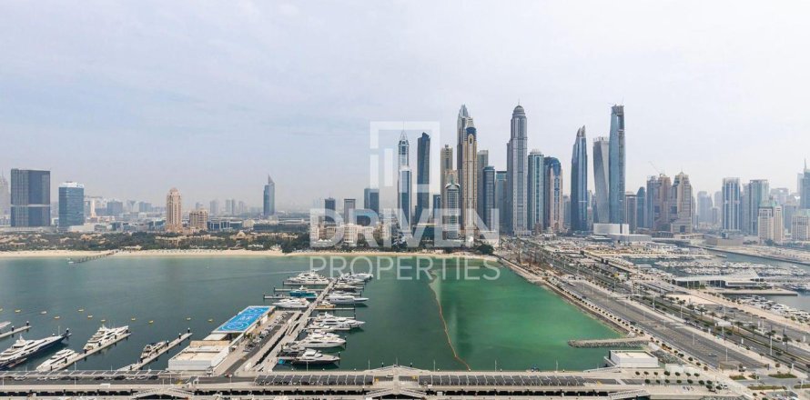 Apartment in EMAAR Beachfront, Dubai Harbour, Dubai 2 bedrooms, 106.75 sq.m. № 129968