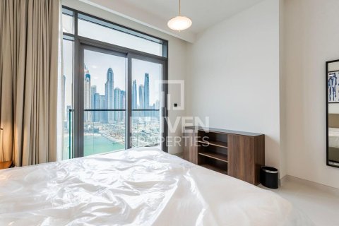 Apartment in EMAAR Beachfront, Dubai Harbour, Dubai 2 bedrooms, 106.75 sq.m. № 129968 - photo 4