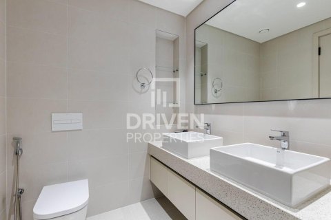 Apartment in EMAAR Beachfront, Dubai Harbour, Dubai 2 bedrooms, 106.75 sq.m. № 129968 - photo 2