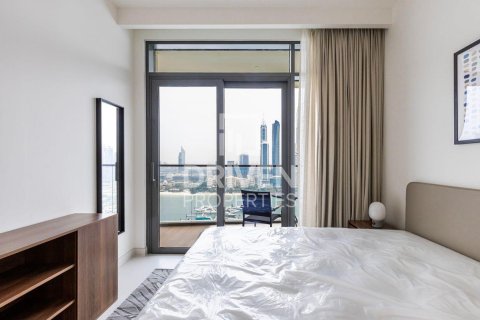 Apartment in EMAAR Beachfront, Dubai Harbour, Dubai 2 bedrooms, 106.75 sq.m. № 129968 - photo 6