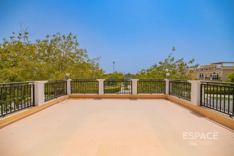 Villa à Legacy Nova Villas, Jumeirah Park, Dubai, 4 chambres, 455 m², № 62231 - photo 13