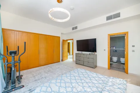 Villa à Legacy Nova Villas, Jumeirah Park, Dubai, 4 chambres, 455 m², № 62231 - photo 6