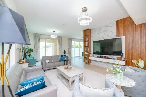 Villa à Legacy Nova Villas, Jumeirah Park, Dubai, 4 chambres, 455 m², № 62231 - photo 2