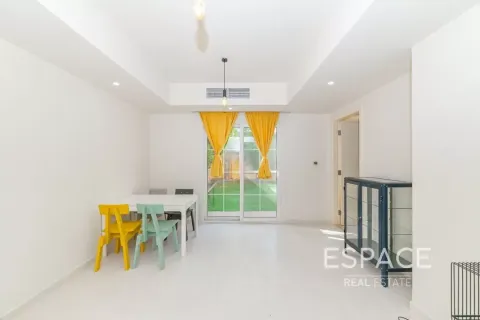 Villa in The Springs, Dubai 2 bedrooms, 153 sq.m. № 62249 - photo 3