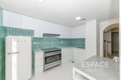 Villa in The Springs, Dubai 2 bedrooms, 153 sq.m. № 62249 - photo 5