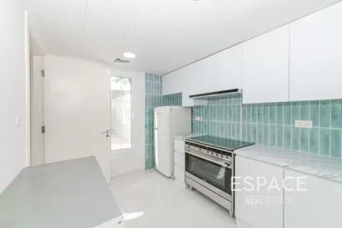 Villa in The Springs, Dubai 2 bedrooms, 153 sq.m. № 62249 - photo 6