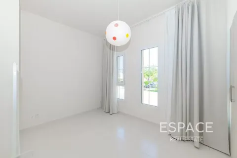 Villa in The Springs, Dubai 2 bedrooms, 153 sq.m. № 62249 - photo 13