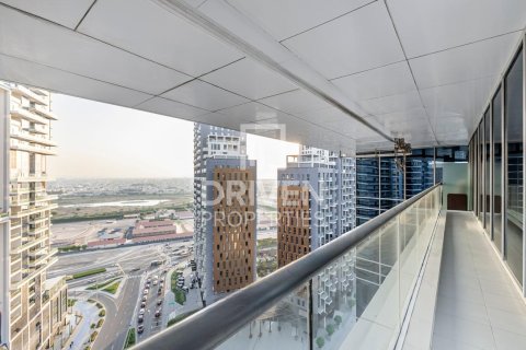 Apartment in Business Bay, Dubai 2 bedrooms, 174 sq.m. № 19764 - photo 14