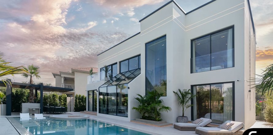 Вилла в Jumeirah Islands, Дубай, 5 спален, 548м², № 78890