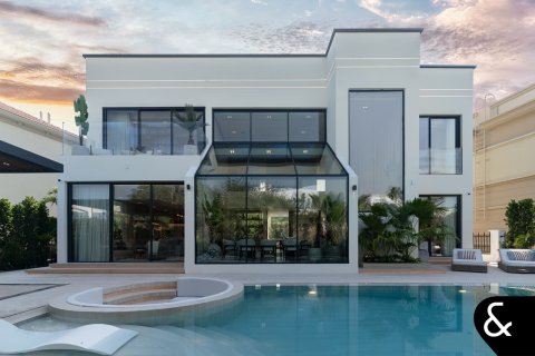 Купить виллу в Jumeirah Islands, Дубай: 5 спален, 548м², № 78890 - фото 2