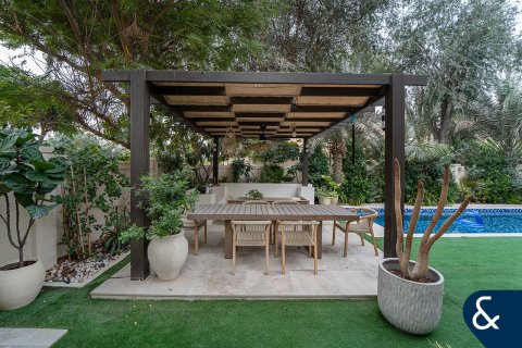 Купить виллу в Victory Heights, Dubai Sports City, Дубай: 4 спальни, 613м², № 78915 - фото 19